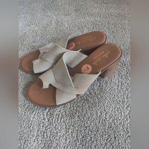 Mila Paoli Sandals with chunky heel
